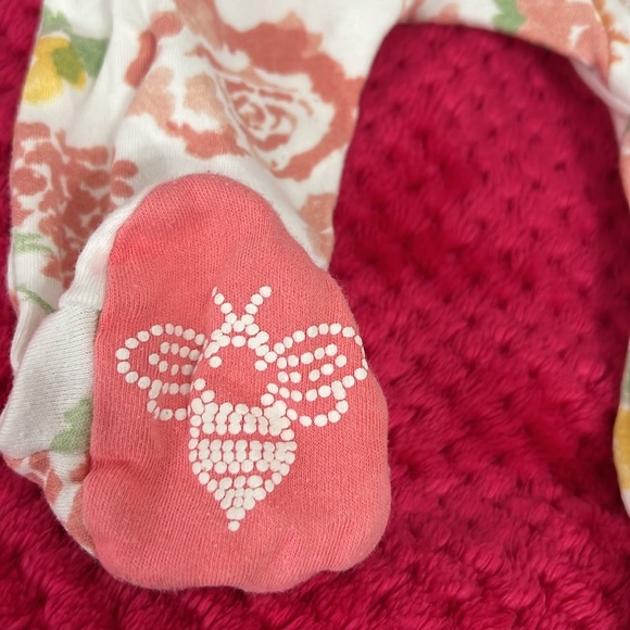 Burts bees baby onesies - Picture 2 of 5